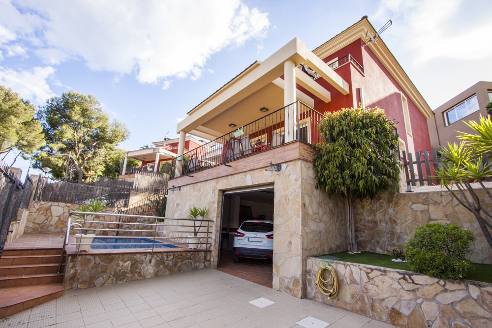 Venta chalet Montornés